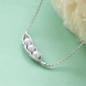 Three peas in a pod silver necklace